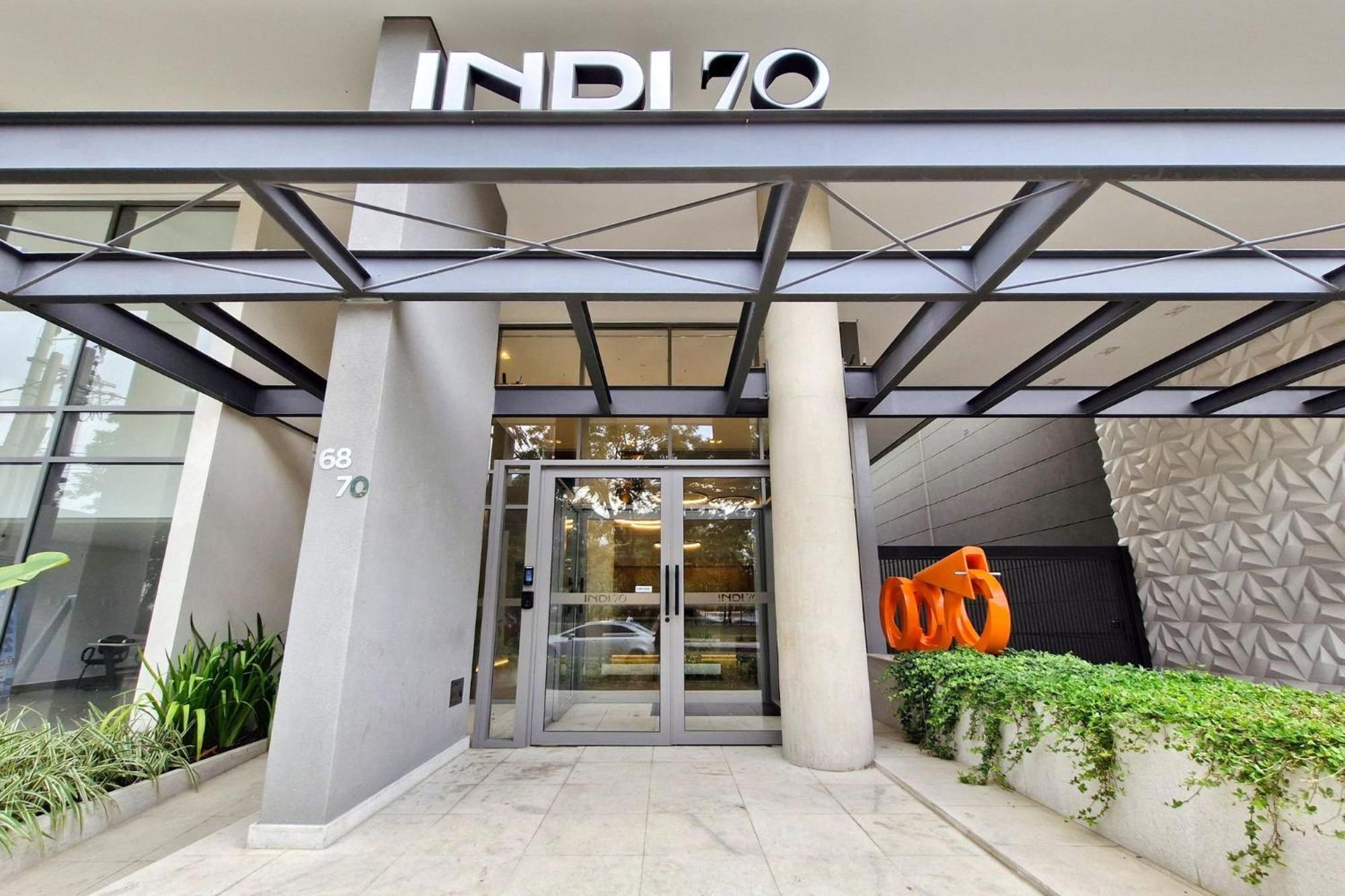 Indi 70